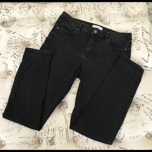 LOFT black skinny jeans SZ 8